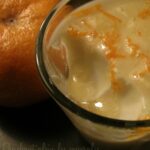 Tourte feuilletée aux oignons doux, cumin et jambon